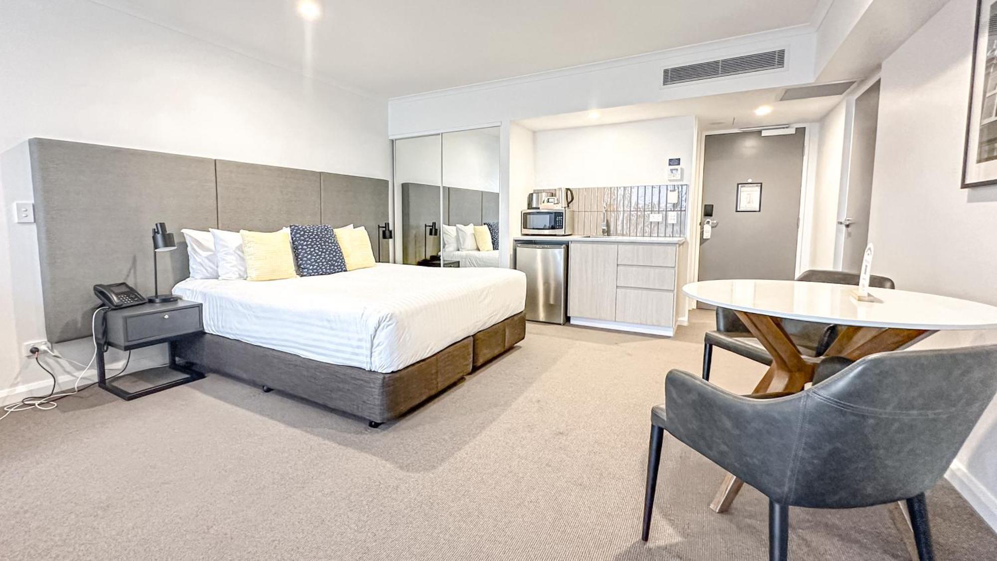 Oaks Toowoomba Hotel Екстер'єр фото